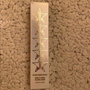 Jeffree Star Cosmetics liquid lip in “Karma”